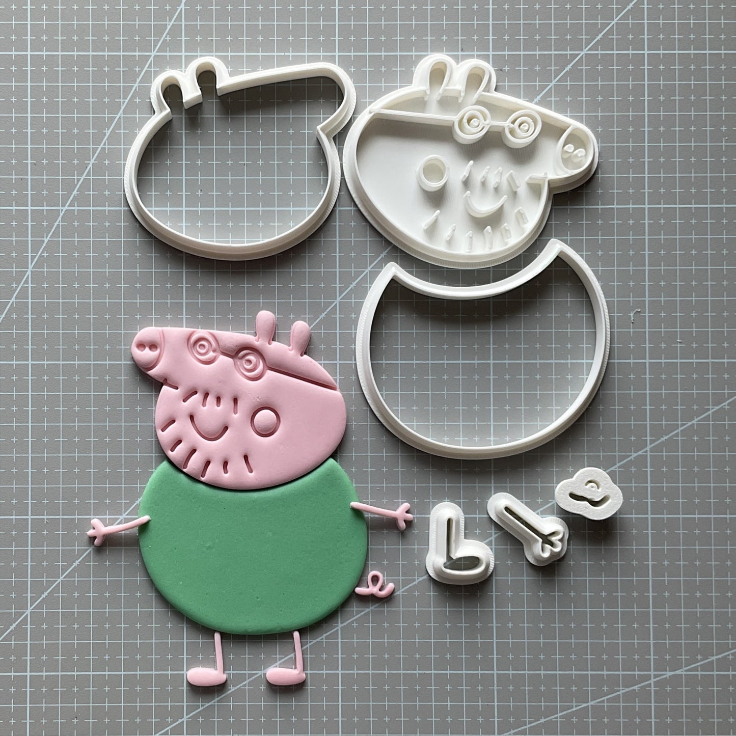 Mummy & Daddy from Peppa Pig