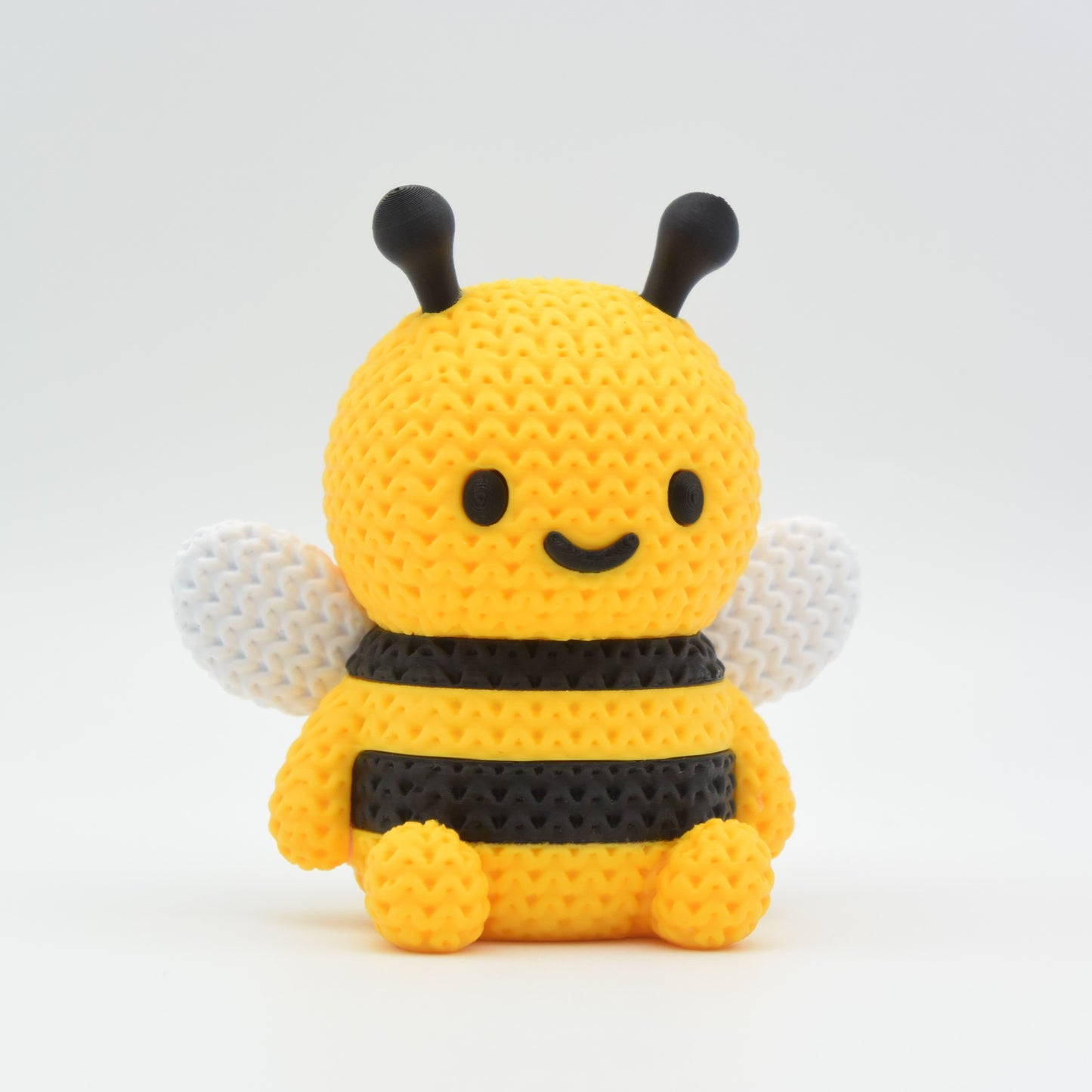 Knitted Bee