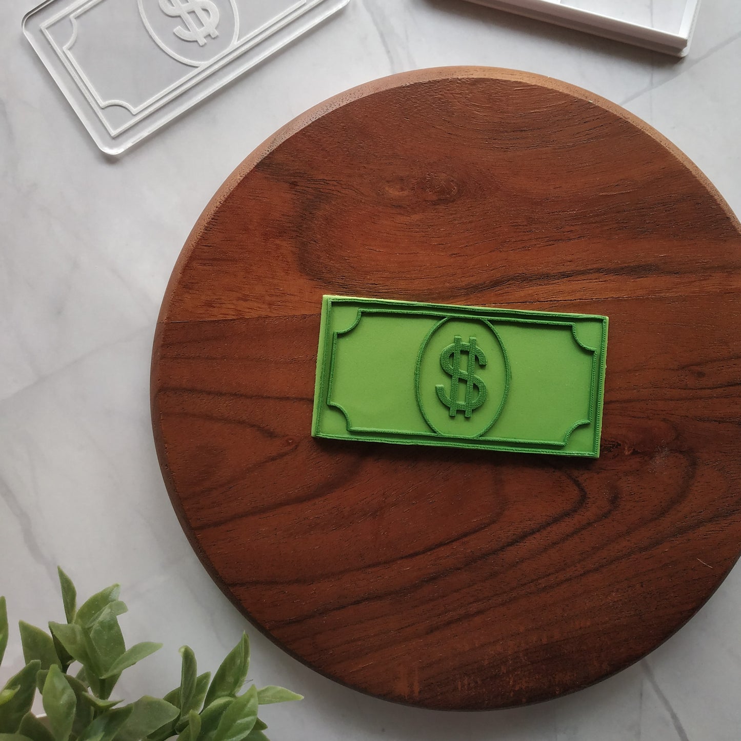 Dollar Currency